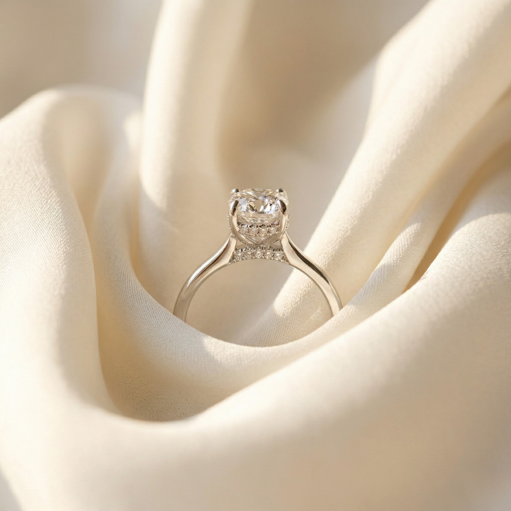 Alouette | Promise Ring for Women - Gold Round Cut Elegant Fit-Ring-Gold-5-Camoufit