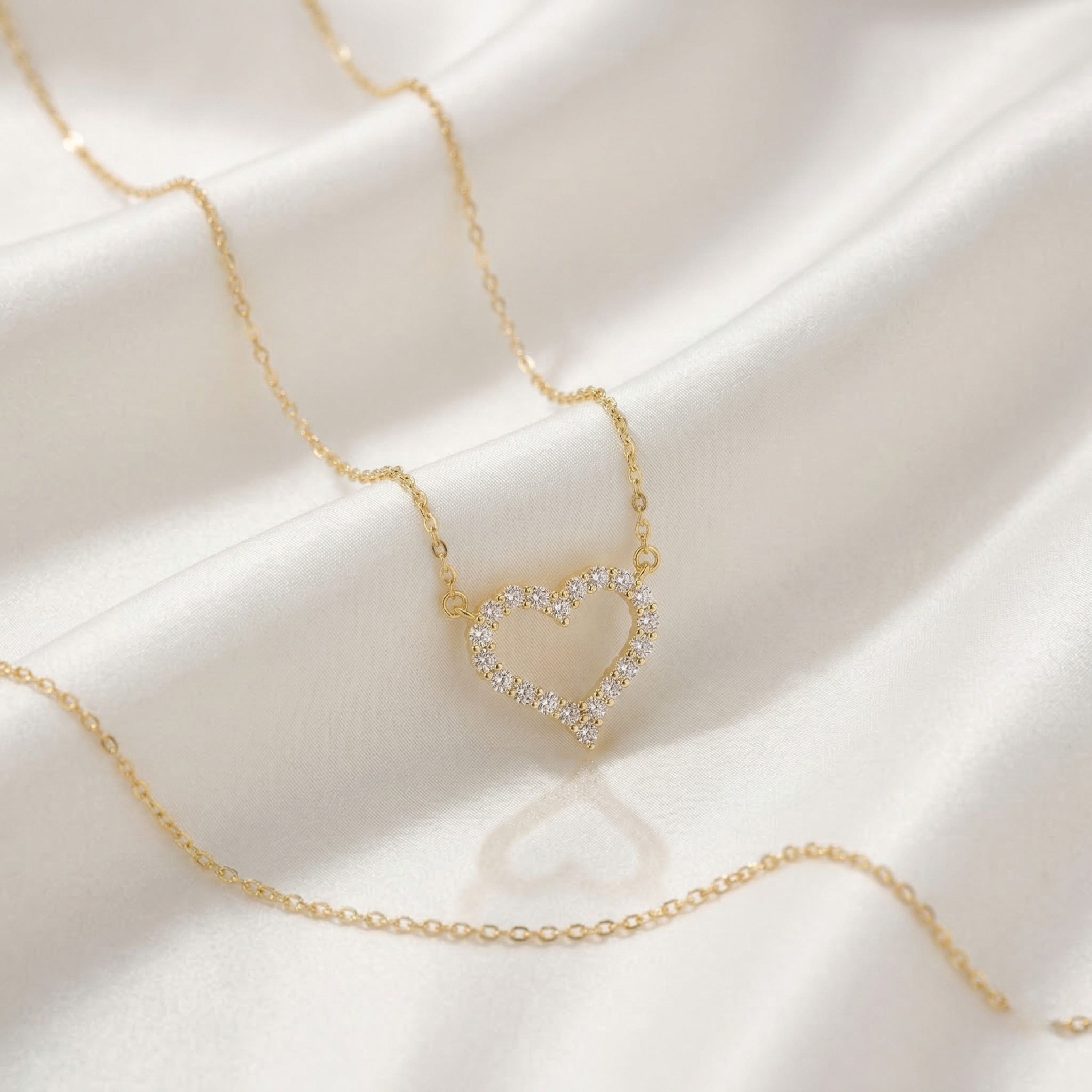 Vireya | Open Heart Necklace for Women - Sparkling Pendant Delicate Chain Elegant Fit-Necklaces-Gold-Camoufit