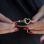 Novara | Infinity Heart Bracelet for Women - Crystal Interlocking Elegant Fit-bracelet-Gold-Camoufit