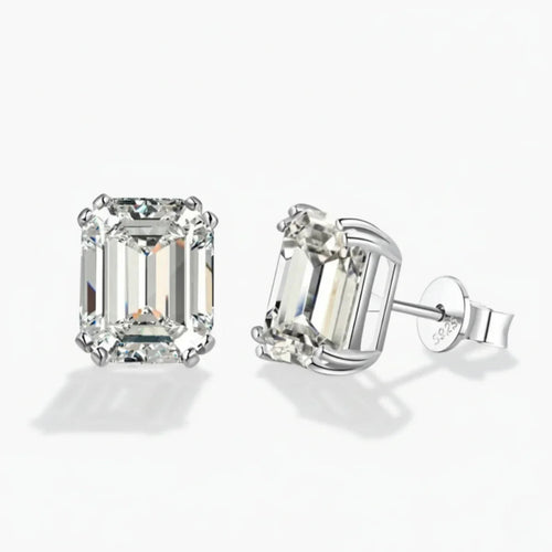 Alviera | Emerald Stud Earrings for Women - Timeless Sparkling Delicate Elegant Fit-Earrings-Silver-Camoufit