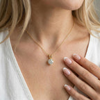 Rosélune | Halo Pendant Necklace for Women - Round Cut Stone Delicate Minimalist Elegant Fit-Necklaces-Gold-Camoufit