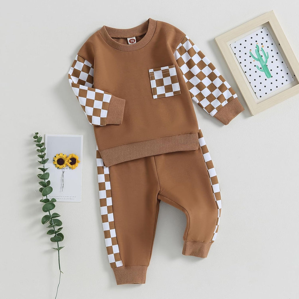 Baby 2-piece outfit: brown sweatshirt with checkered sleeves and matching joggers