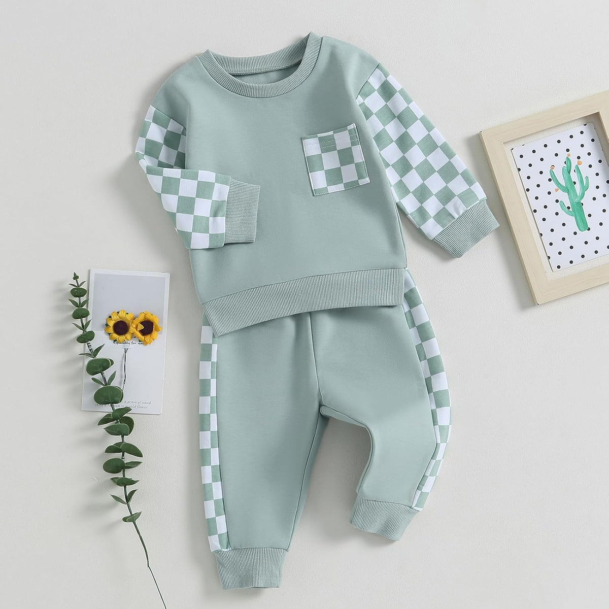Light mint baby sweatshirt and jogger pants set with check pocket and cuffs