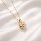 Yavina | Heart Necklace for Women - Gold Bow Sparkling Stone Delicate Elegant Fit-Necklaces-Gold-Camoufit
