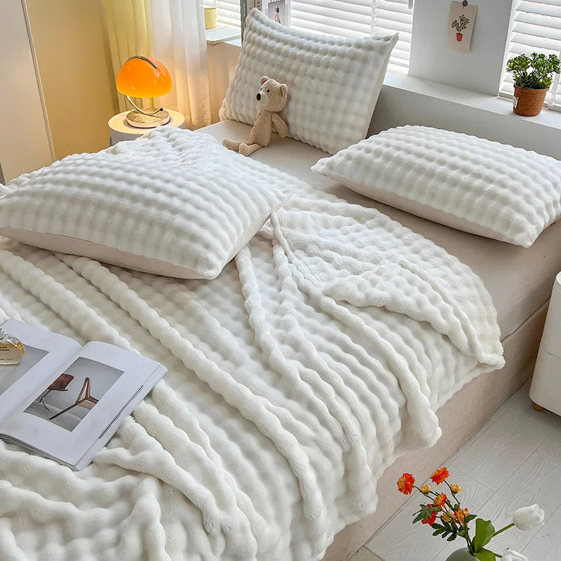 Bubble-texture fleece blanket in white with ridged bubble texture, sofa throw and pillows