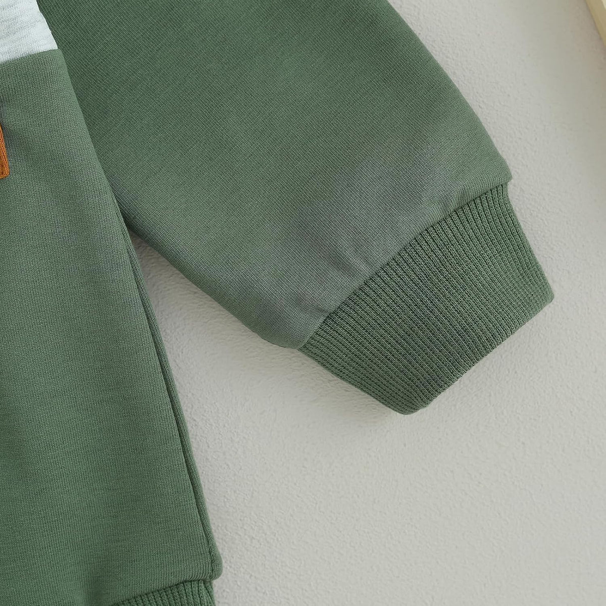 Green sweatshirt sleeve with ribbed knit cuff