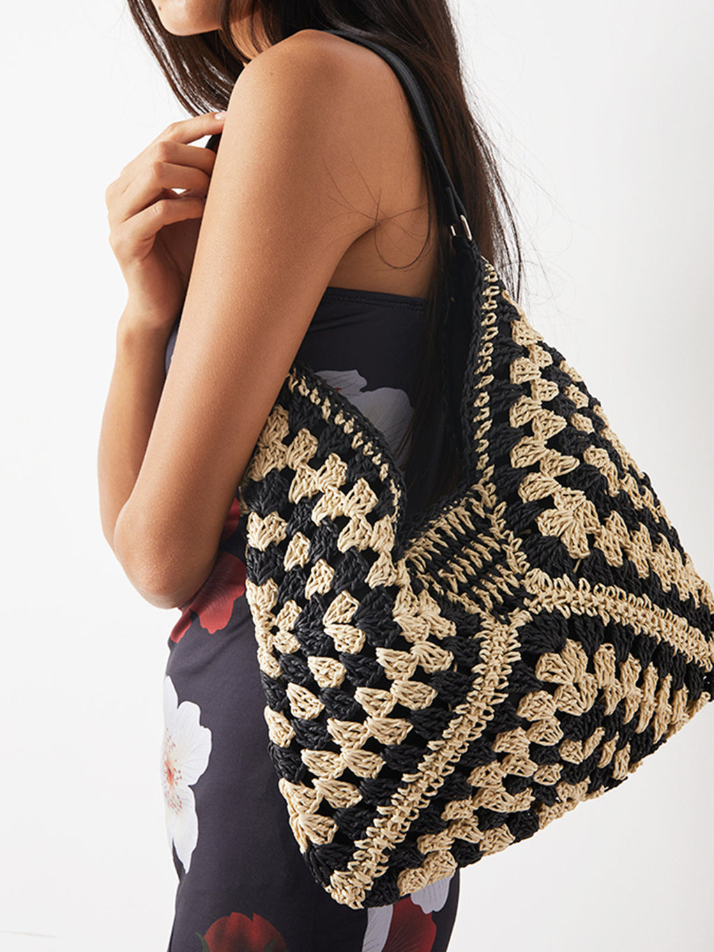 Eluné | Women's Boho Crochet Shoulder Bag Geometric Granny Square Triangular Beach Summer Handbag-Shoulder Bag-Black-Camoufit