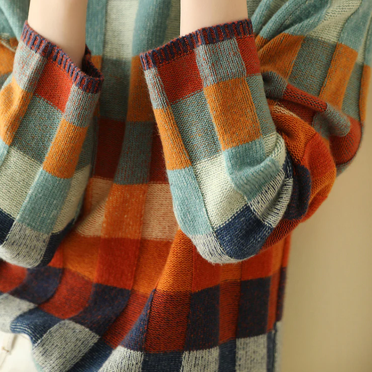 Amore | Women's Checked Sweater Relaxed Fit - Loose Plaid Knit Pullover Jumper with Crewneck & Long Sleeves for Fall & Winter