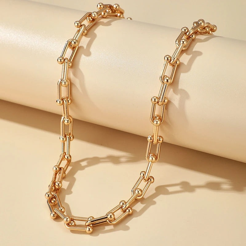 Valéne | Women's Necklace – Gold Tone Chain Link Design-Jewelry-Necklace-
