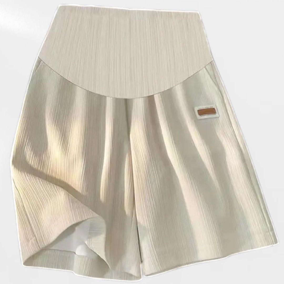 Seamless high-waist maternity bike shorts in light beige, side key pocket detail