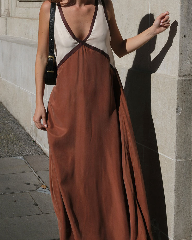 Women's Contrast Maxi Dress – V-Neck Elegant Flowy Fit-Dresses-Green-S-