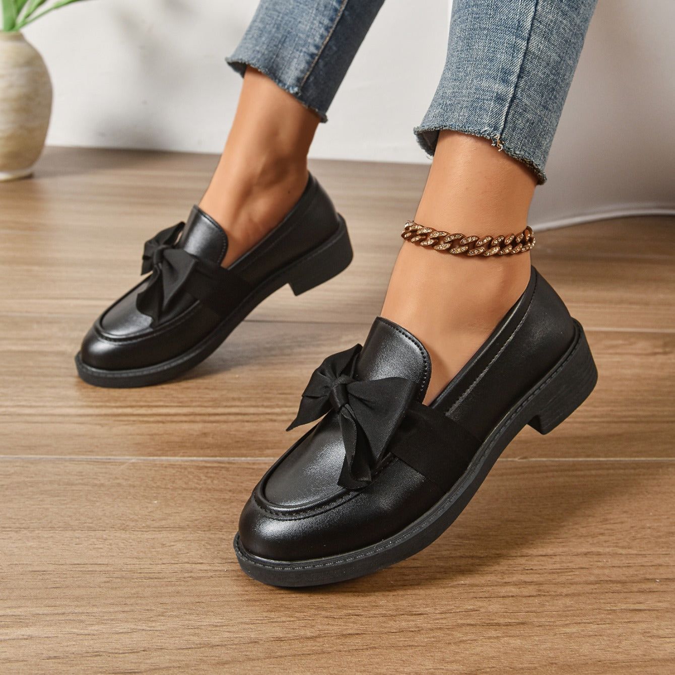 Sélora | Slip On Loafers for Women - Bow Detail Moc Toe Platform Cushioned Elegant Fit-Women's Flats-Brown-4-Camoufit