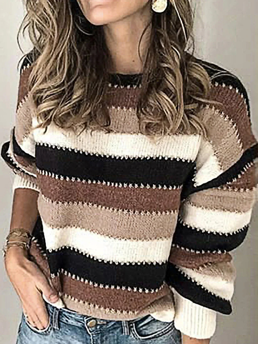 Women’s striped loose sweater in brown, beige, black and white