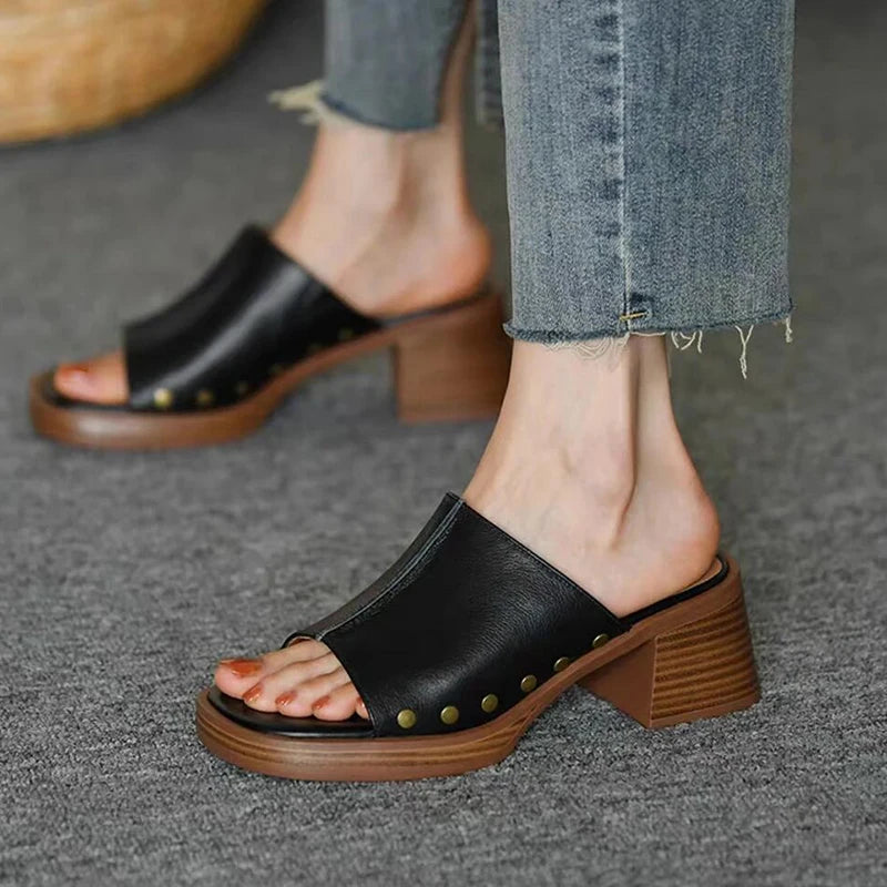 Venita Leather Sandals 0