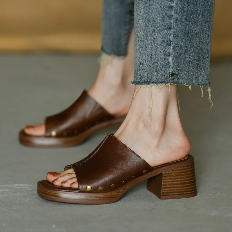 Venita Leather Sandals 2