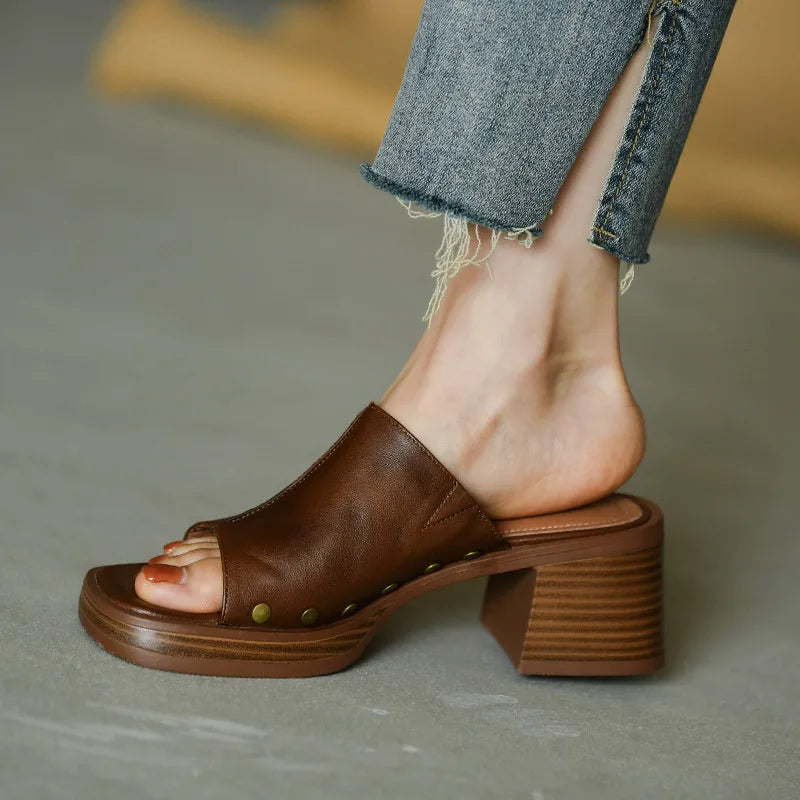 Venita Leather Sandals 4