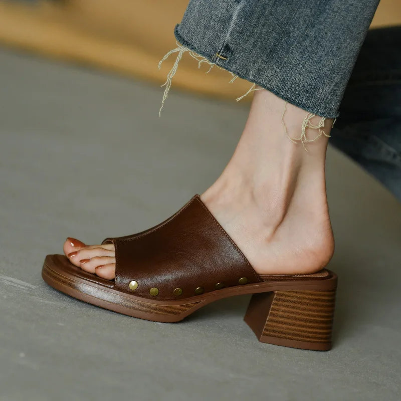 Venita Leather Sandals 6
