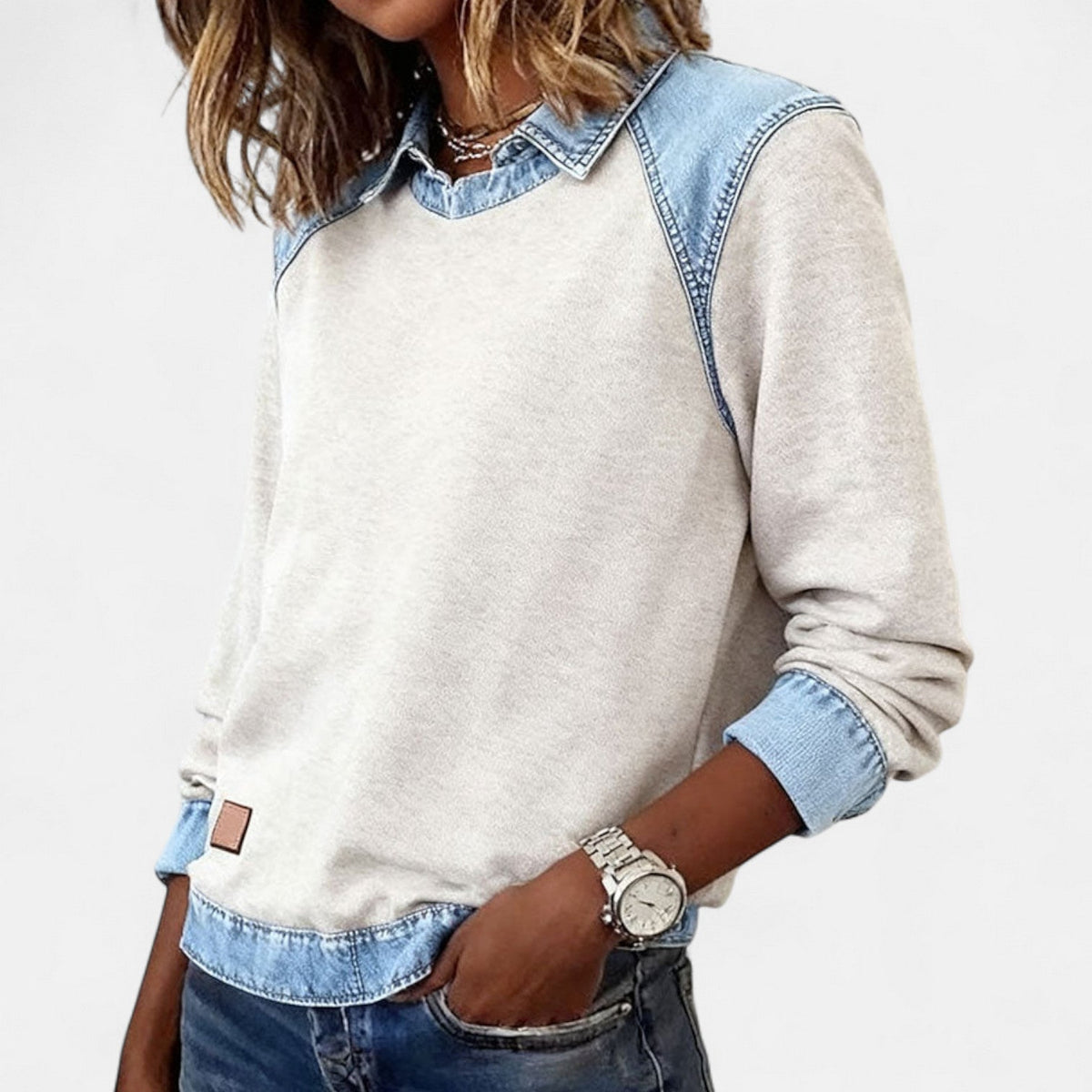 Chāme | Women's Sweater | Layered Collar Detail