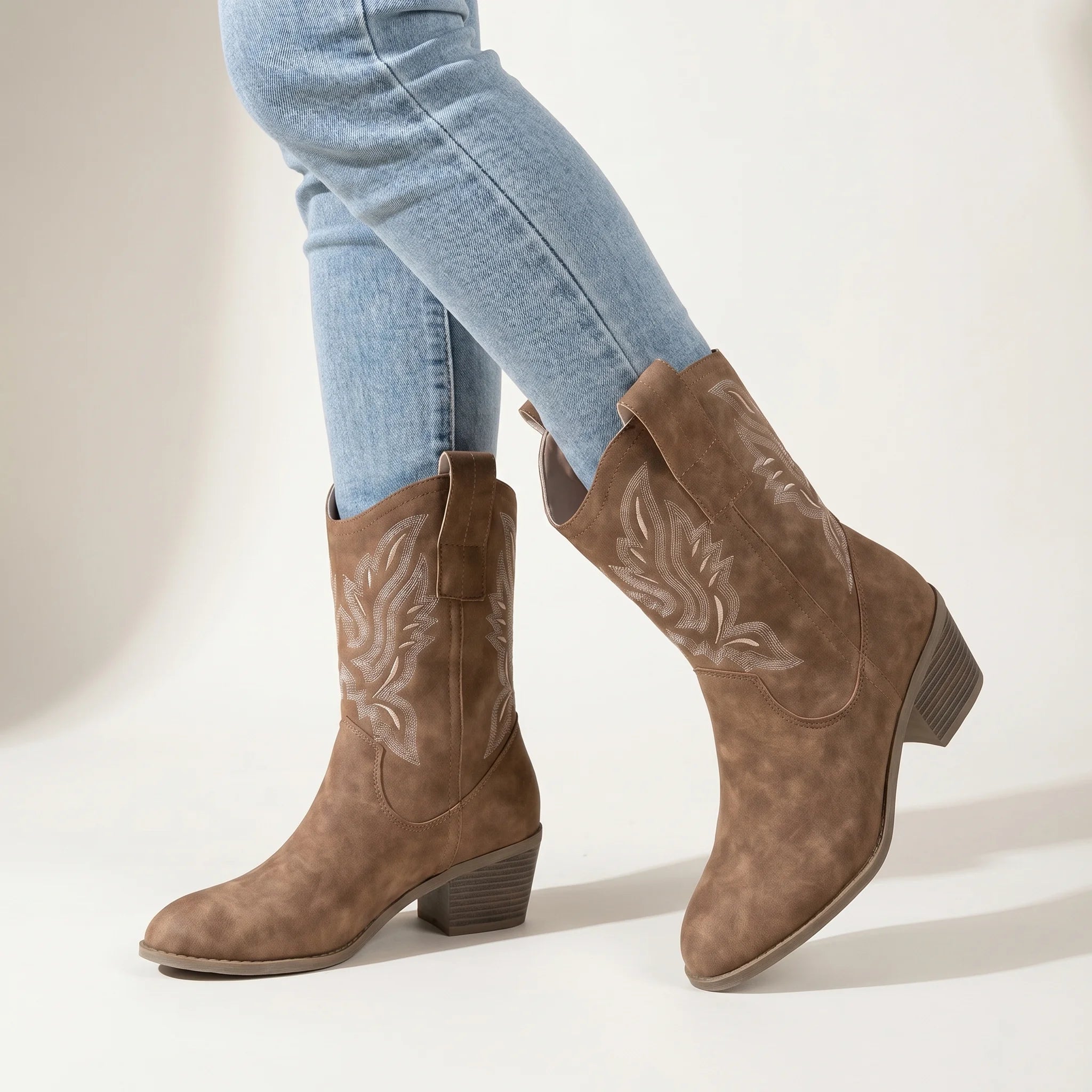 Sadie Women's Cowgirl Boots - Embroidered Block Heel Western Style-Women's Cowboy Boots-Camel-5-Camoufit