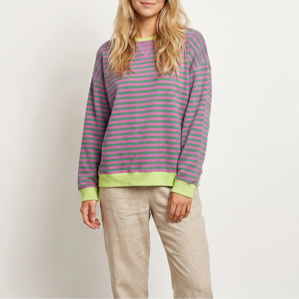 Women's Striped Oversized Sweater – Relaxed Knit Cozy Fit
