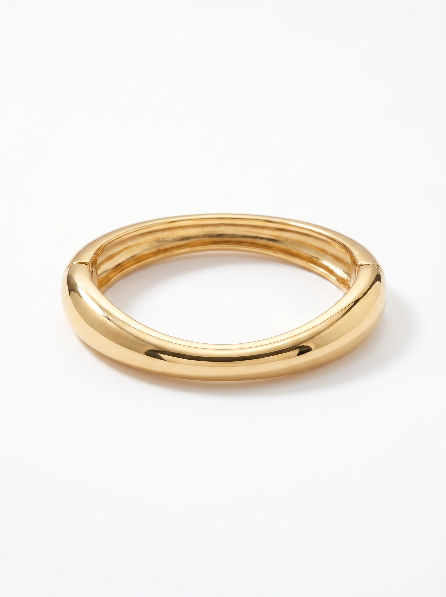 Elegant Fluid Cuff Bracelet – Open Statement Design-bracelet-Golden Flow Cuff-