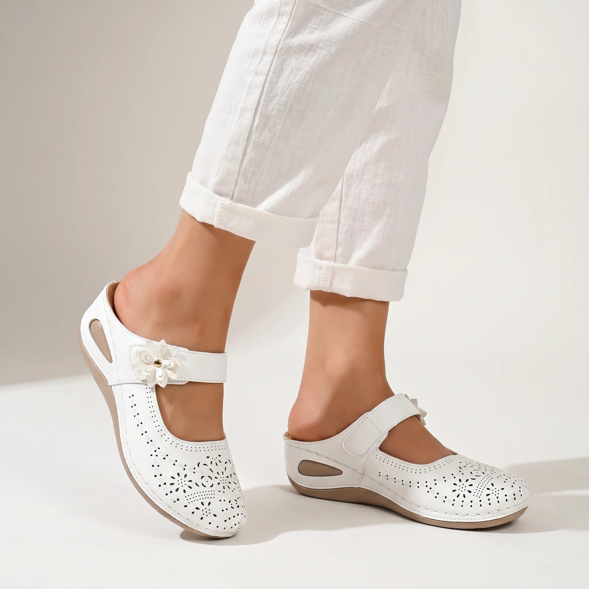 Women's Slip-On Wedge Sandals with Flower Decor Hollow Out Round Toe Closed Toe Summer Mules-Women's Slippers-White-5-