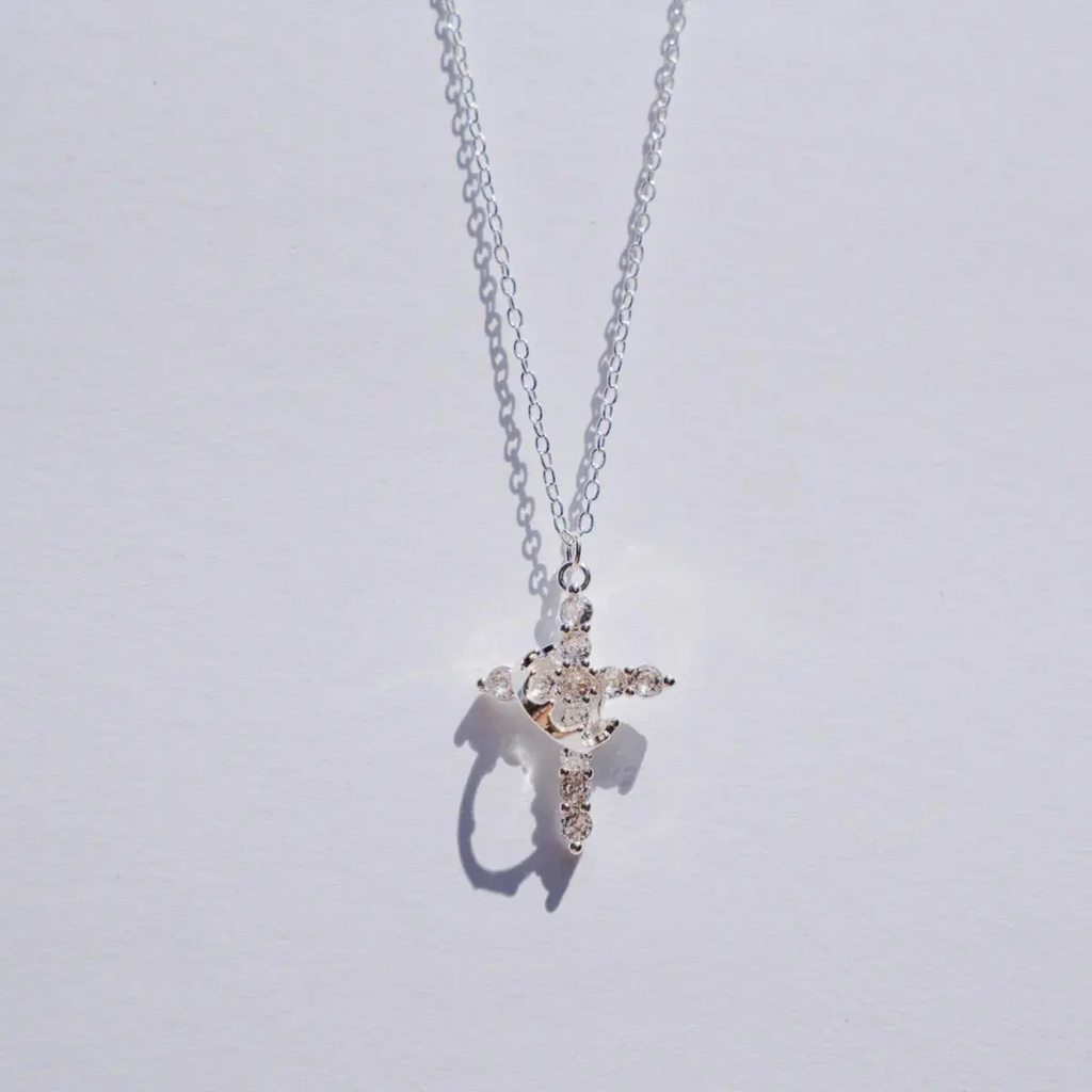 Naïra | Cross Pendant Necklace for Women - Crystal Crown Faith Delicate Elegant Fit-Necklaces-Silver-Camoufit