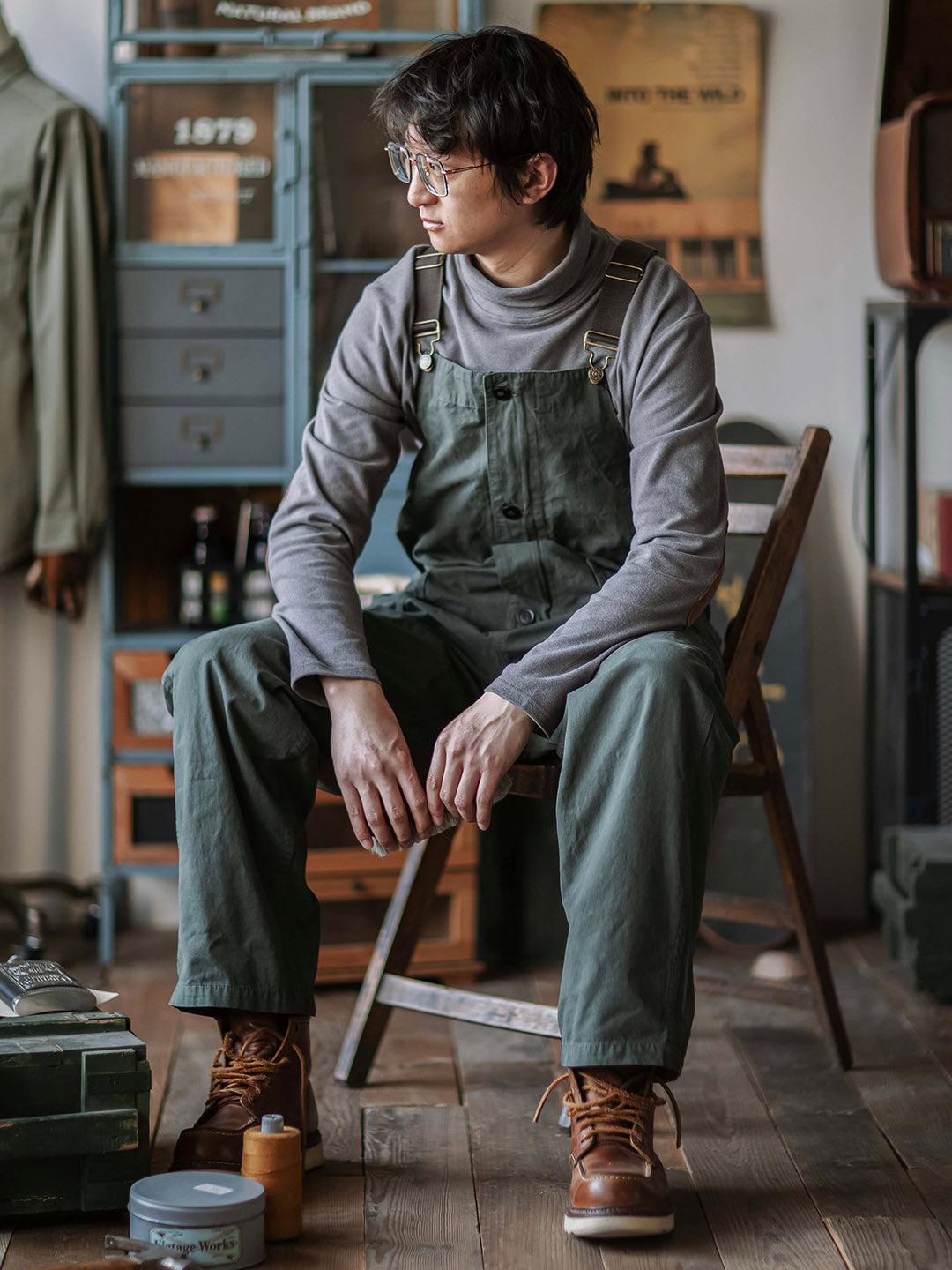 Rounded Patch Pocket Lightweight Canvas Overalls 4